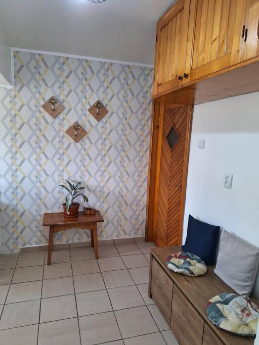 Miha'S Apartament Sulina Exterior photo